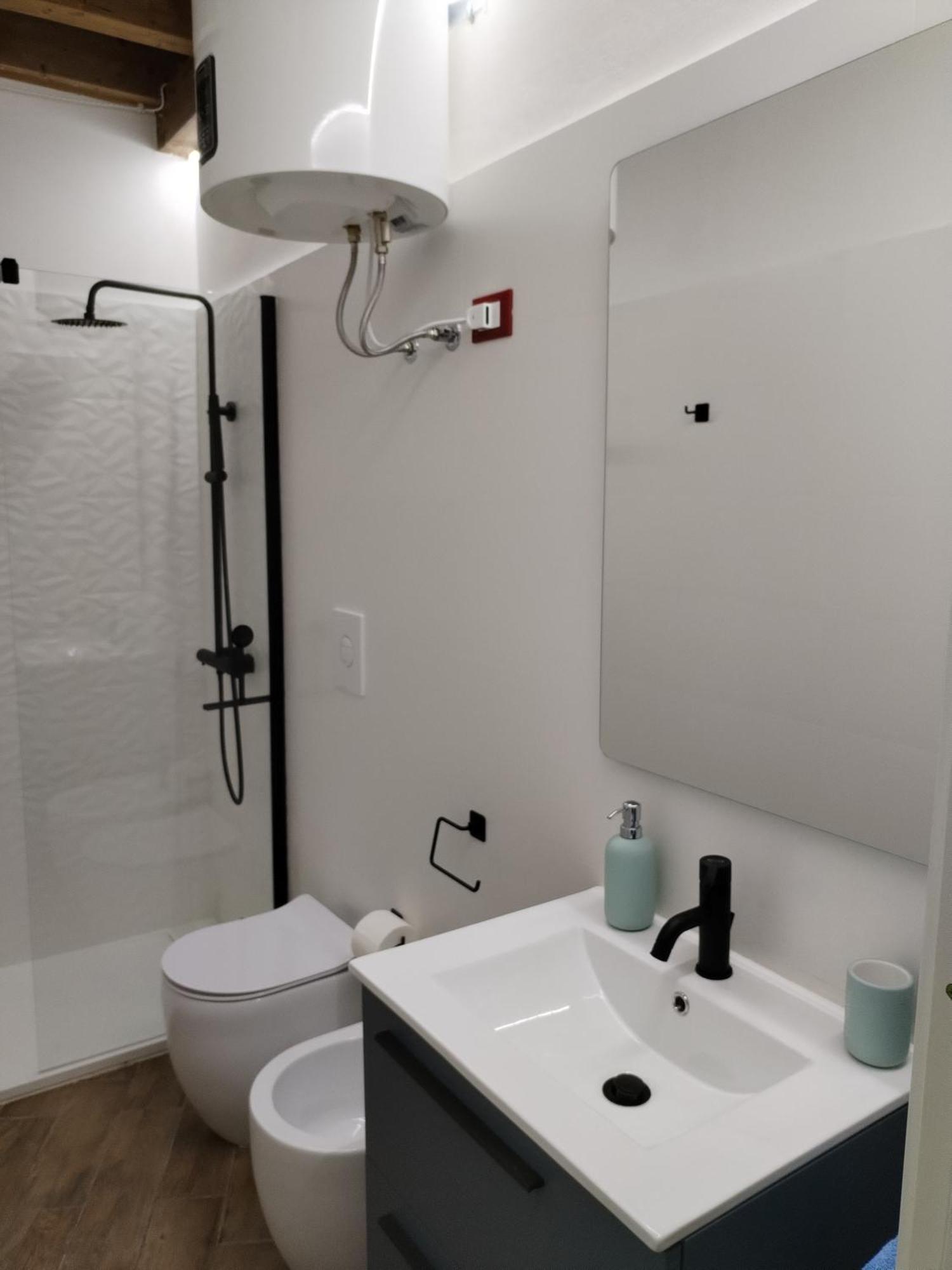 Mondello Apartment 部屋 写真